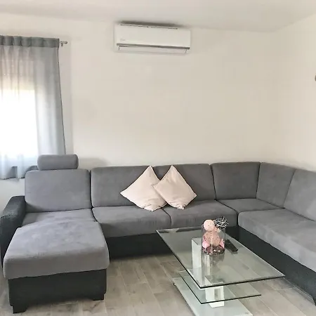 Apartment Apartman Niko