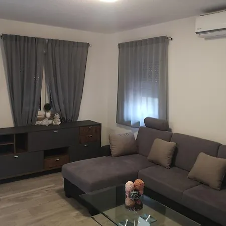 Apartman Niko Apartment